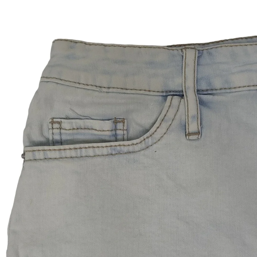 Wild Fable Jean Shorts Womens SZ 4 Light Wash High Rise Blue Button Fly Y2K